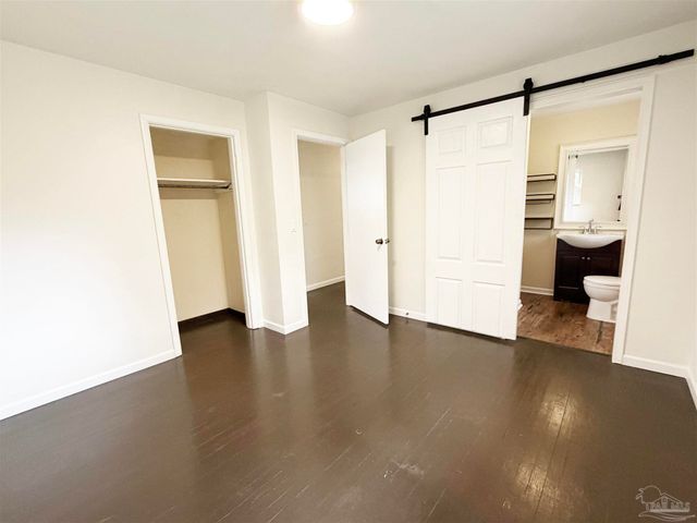 5980 Pursley Ave, Pensacola, FL 32526