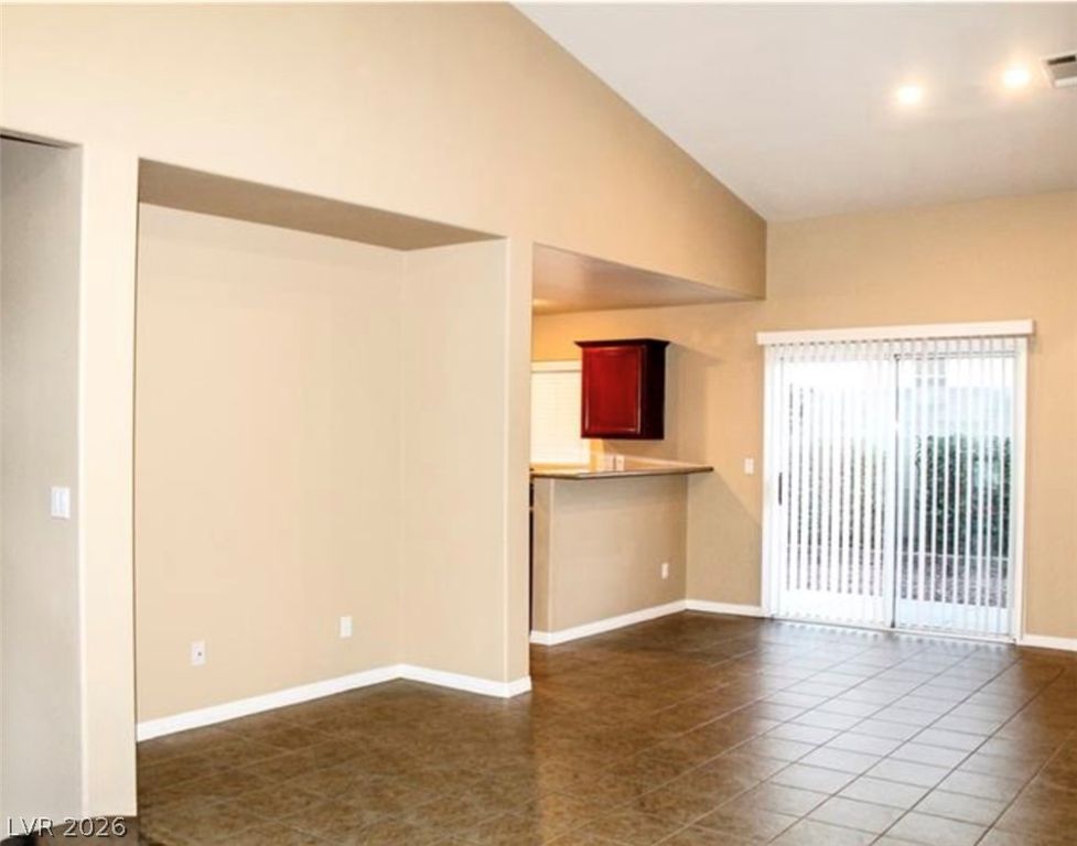 6820 Sweet Pecan Street, Las Vegas, NV 89149 — photo 3