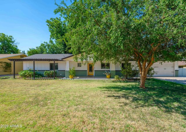 121 W ORCHID Lane, Phoenix, AZ 85021