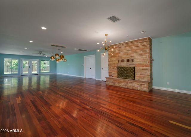 121 W ORCHID Lane, Phoenix, AZ 85021