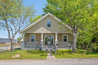 2001 E 16th Street, Chattanooga, TN 37404