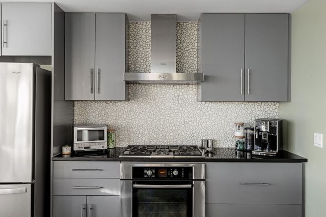 300 Bowie ST 2602, Austin, TX 78703