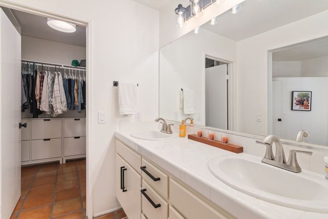 23825 Corte Picante, Murrieta, CA 92562