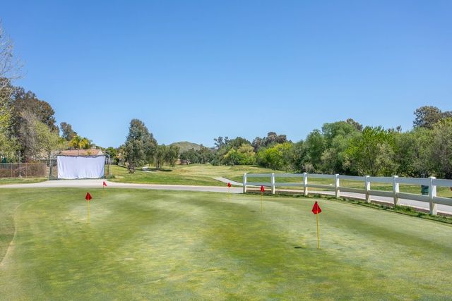 23825 Corte Picante, Murrieta, CA 92562