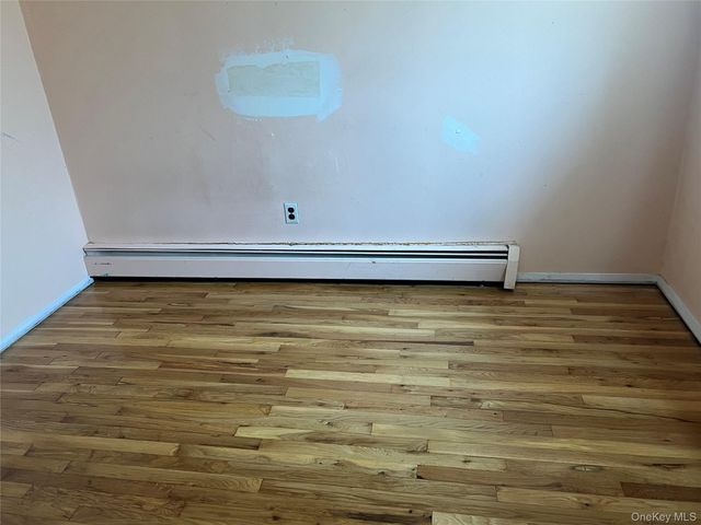 18604 140th Avenue, Springfield Gardens, NY 11413