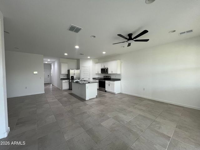 2432 W Shanley Avenue, Apache Junction, AZ 85120