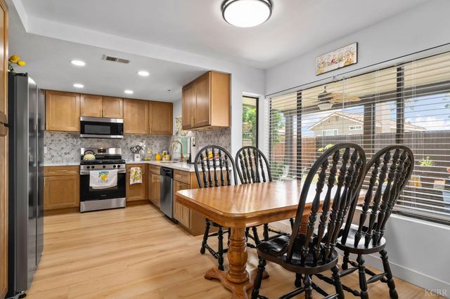 17253 Dolphin Street, Fontana, CA 92336