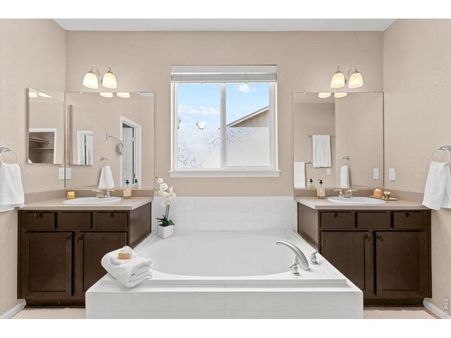 5947 Cibola Ct, Loveland, CO 80538