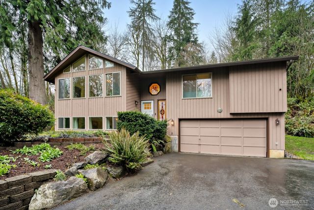 38805 258th Avenue SE, Enumclaw, WA 98022