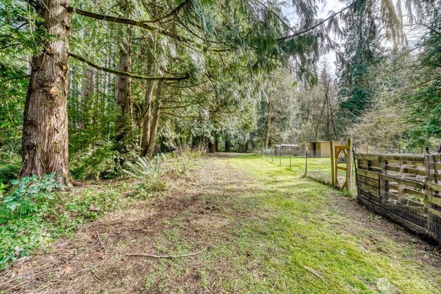 38805 258th Avenue SE, Enumclaw, WA 98022