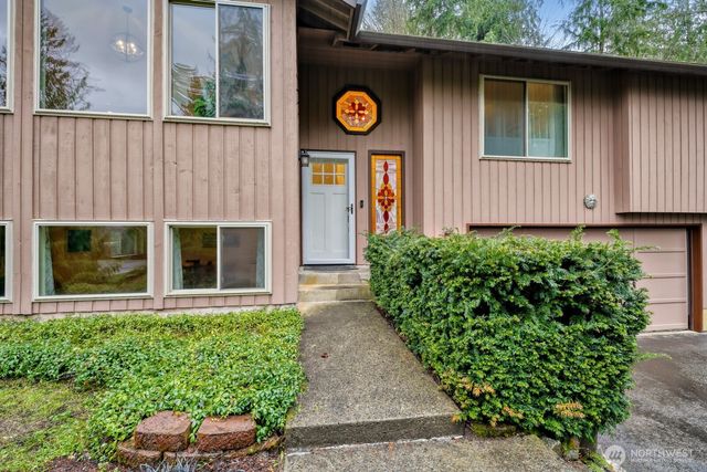 38805 258th Avenue SE, Enumclaw, WA 98022