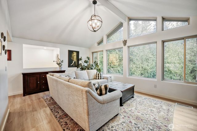 38805 258th Avenue SE, Enumclaw, WA 98022