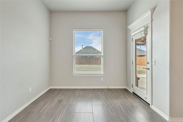 717 Windy Lane, Yukon, OK 73099