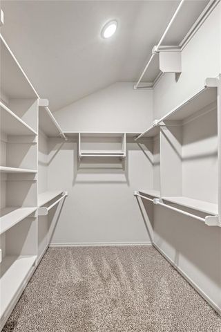 717 Windy Lane, Yukon, OK 73099