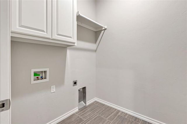 717 Windy Lane, Yukon, OK 73099