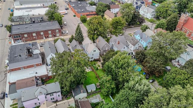 17 Indian Church Road, Buffalo, NY 14210