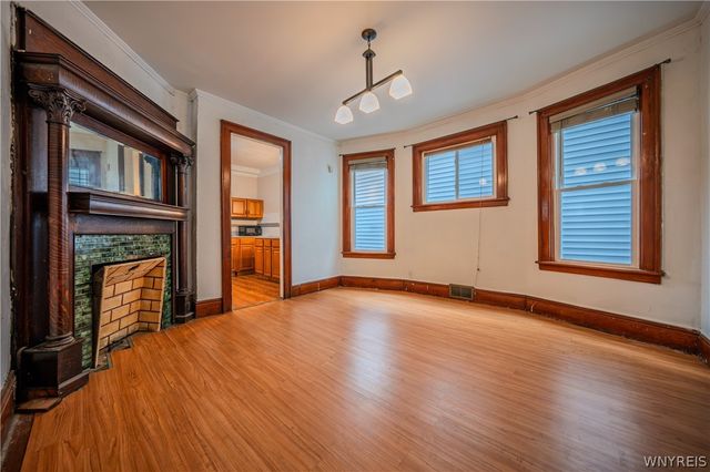 17 Indian Church Road, Buffalo, NY 14210
