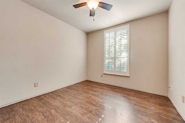 3900 Kirby Drive, Denton, TX 76210