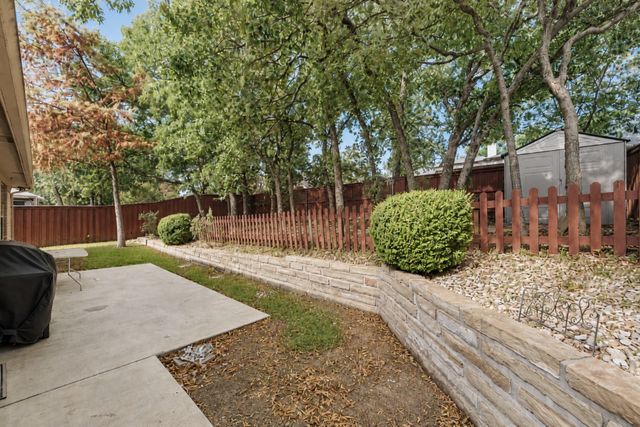 3900 Kirby Drive, Denton, TX 76210