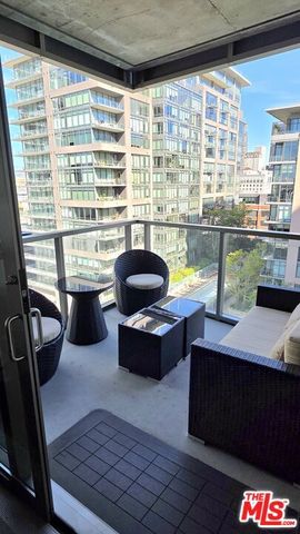 1155 S Grand Avenue 1116, Los Angeles, CA 90015