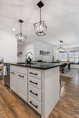 809 Meadow Bend Loop S, Grapevine, TX 76051