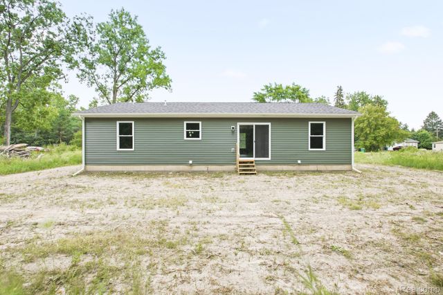 1047 39th Street, Port Huron Charter Township, MI 48060