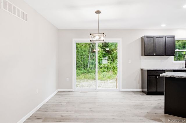 1047 39th Street, Port Huron Charter Township, MI 48060