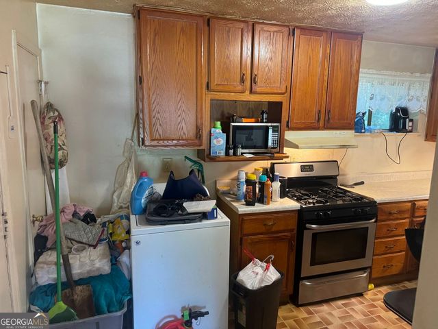 3272 Glenco Drive, Decatur, GA 30032