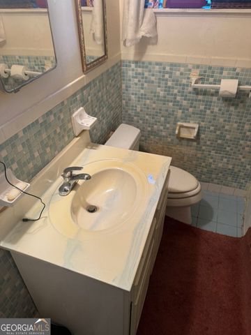3272 Glenco Drive, Decatur, GA 30032
