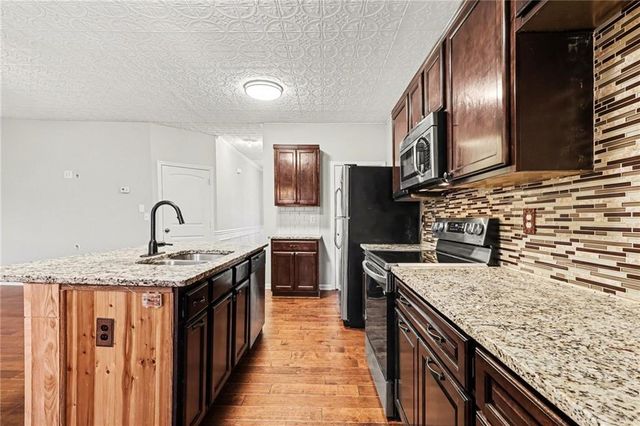 3199 Garden Glade Lane, Lithonia, GA 30038