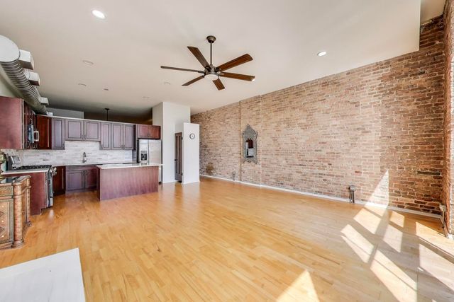 1631 S MICHIGAN Avenue 312, Chicago, IL 60616