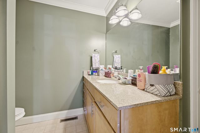 18 Augusta Circle 18, East Haddam, CT 06469