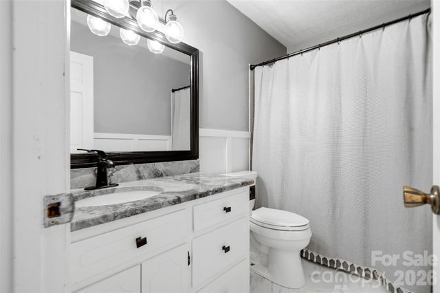 21 Eagle Drive, Taylorsville, NC 28681