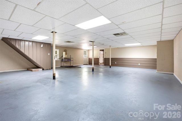 21 Eagle Drive, Taylorsville, NC 28681