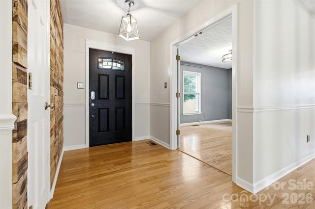 21 Eagle Drive, Taylorsville, NC 28681