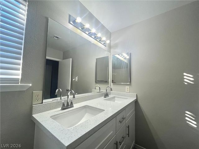 3701 Cactus Wheel Court, Las Vegas, NV 89129