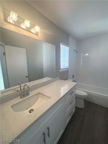 3701 Cactus Wheel Court, Las Vegas, NV 89129