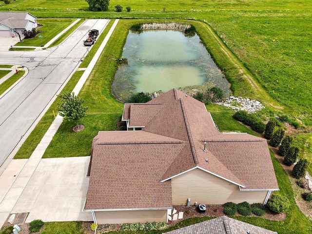 W6301 KIMBERLY TRAIL, Menasha, WI 54952