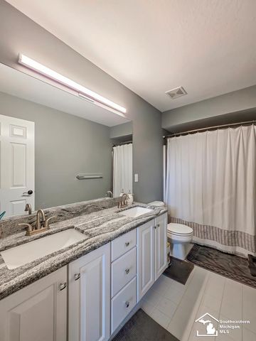 209 Orleans Avenue, Monroe, MI 48162