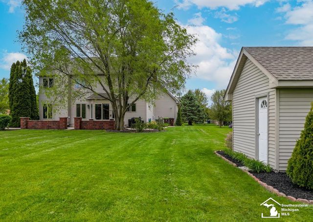 209 Orleans Avenue, Monroe, MI 48162