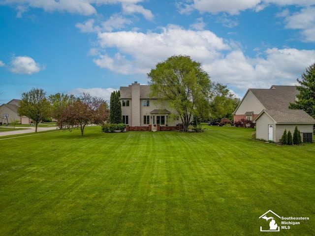 209 Orleans Avenue, Monroe, MI 48162
