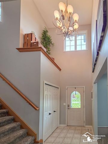 209 Orleans Avenue, Monroe, MI 48162