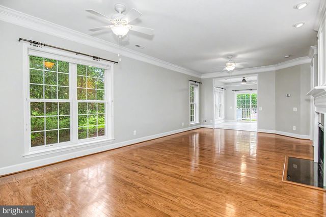 8406 MOUNTAIN LARKSPUR DR DR, Lorton, VA 22079