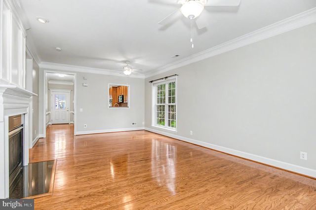 8406 MOUNTAIN LARKSPUR DR DR, Lorton, VA 22079