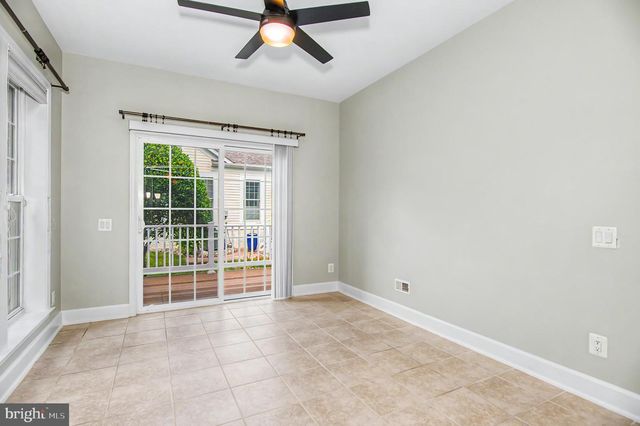 8406 MOUNTAIN LARKSPUR DR DR, Lorton, VA 22079
