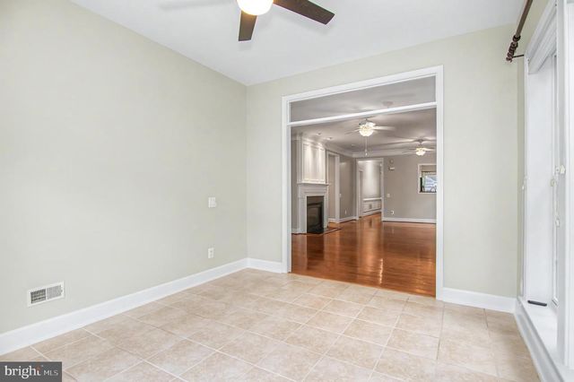 8406 MOUNTAIN LARKSPUR DR DR, Lorton, VA 22079