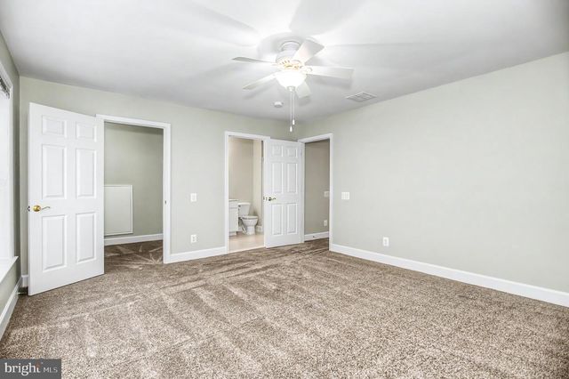 8406 MOUNTAIN LARKSPUR DR DR, Lorton, VA 22079