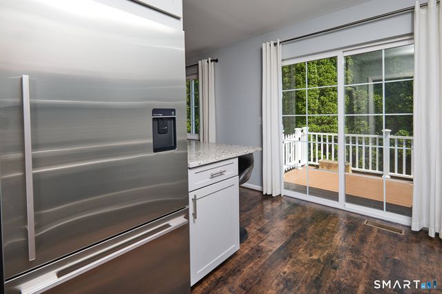 14 South Street 49, Danbury, CT 06810