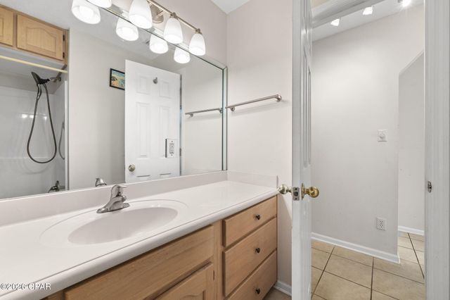 5 Dolphin Lane, Panama City, FL 32408