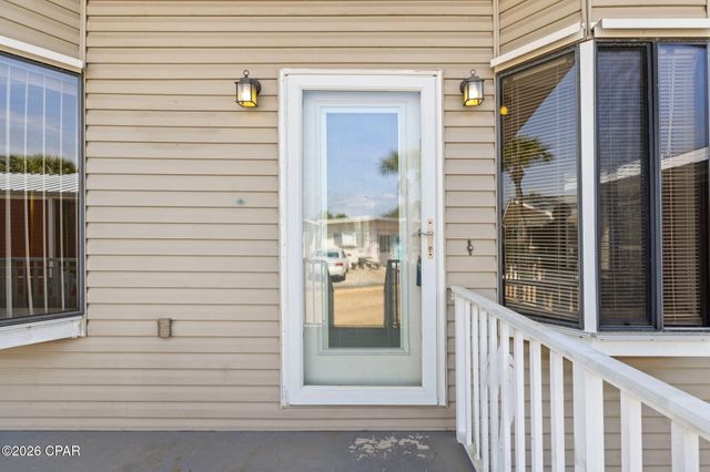 5 Dolphin Lane, Panama City, FL 32408